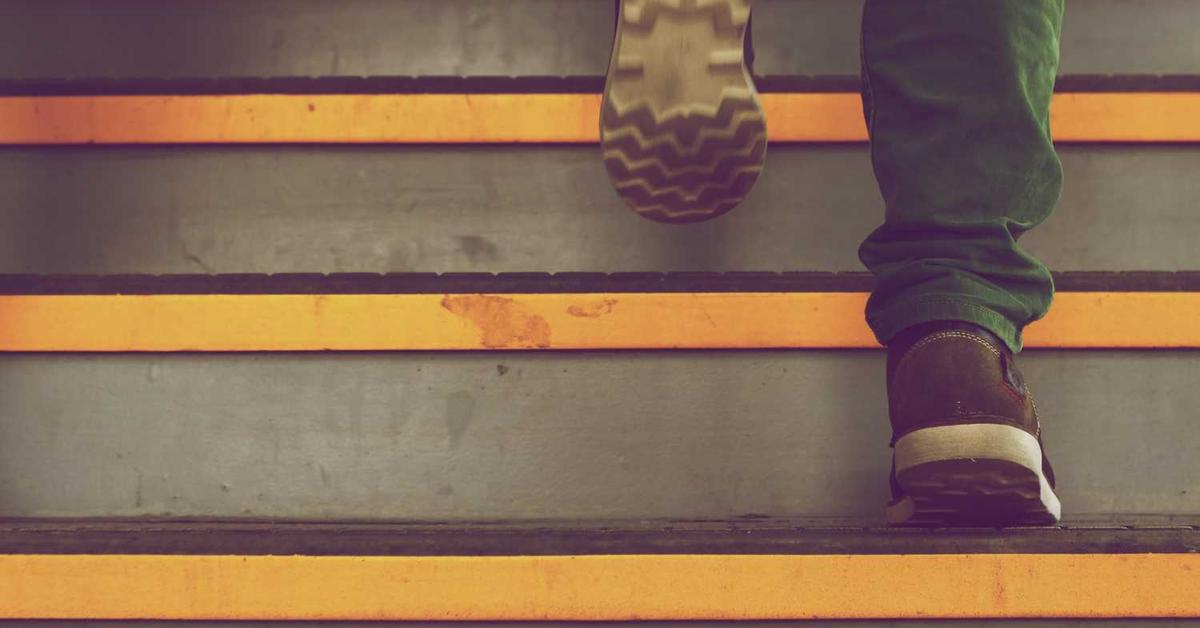 Server‑Side Tracking for Affiliates in 2026: Conversion APIs, Postbacks, and Practical Setups