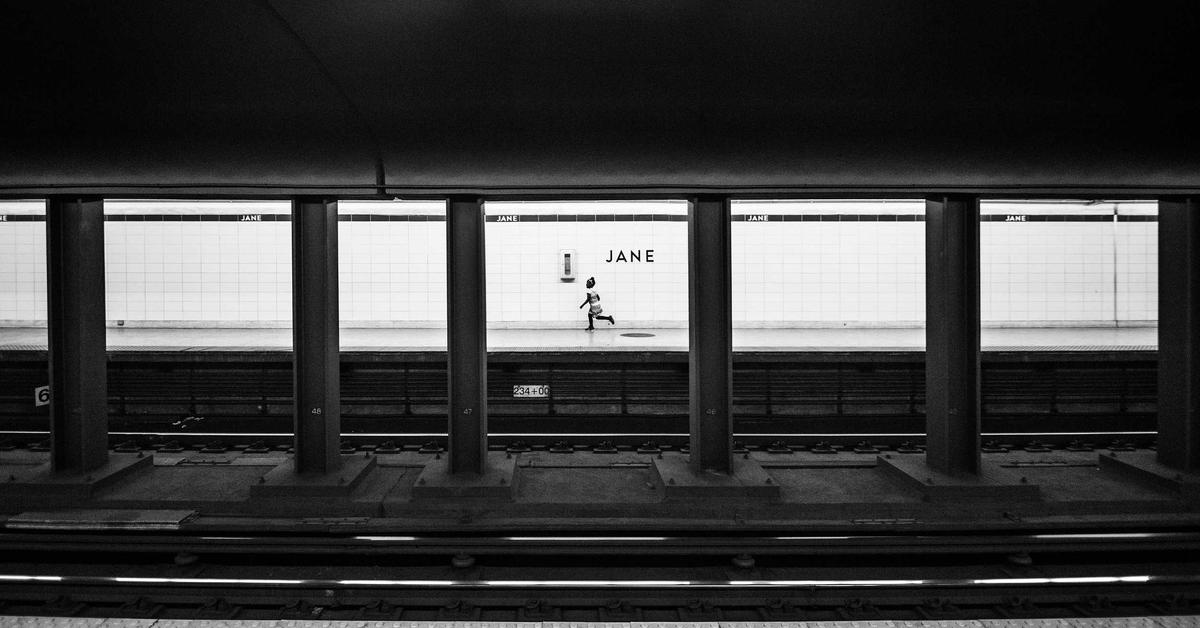 Harness the Zeigarnik Effect in Headlines for Higher CTR